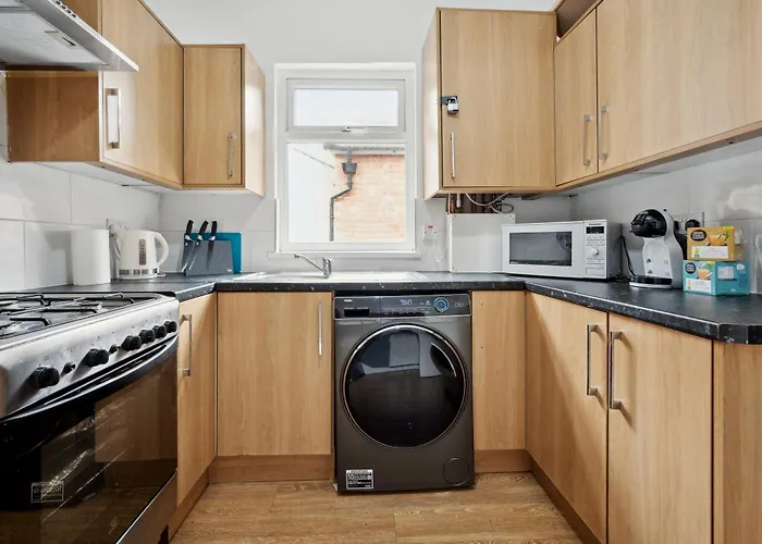 Mega Flat Near City Centre And Etihad Stadium